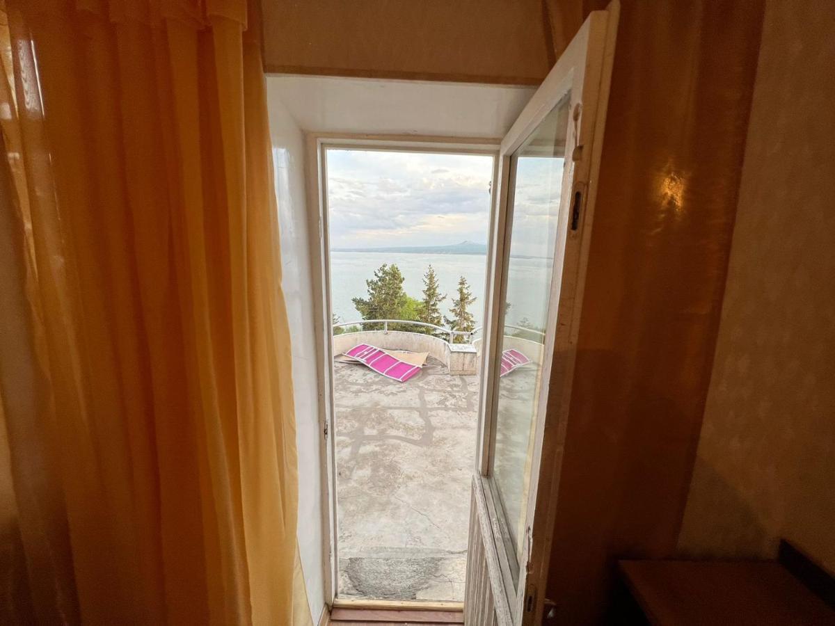 Sevan Writers House Buitenkant foto