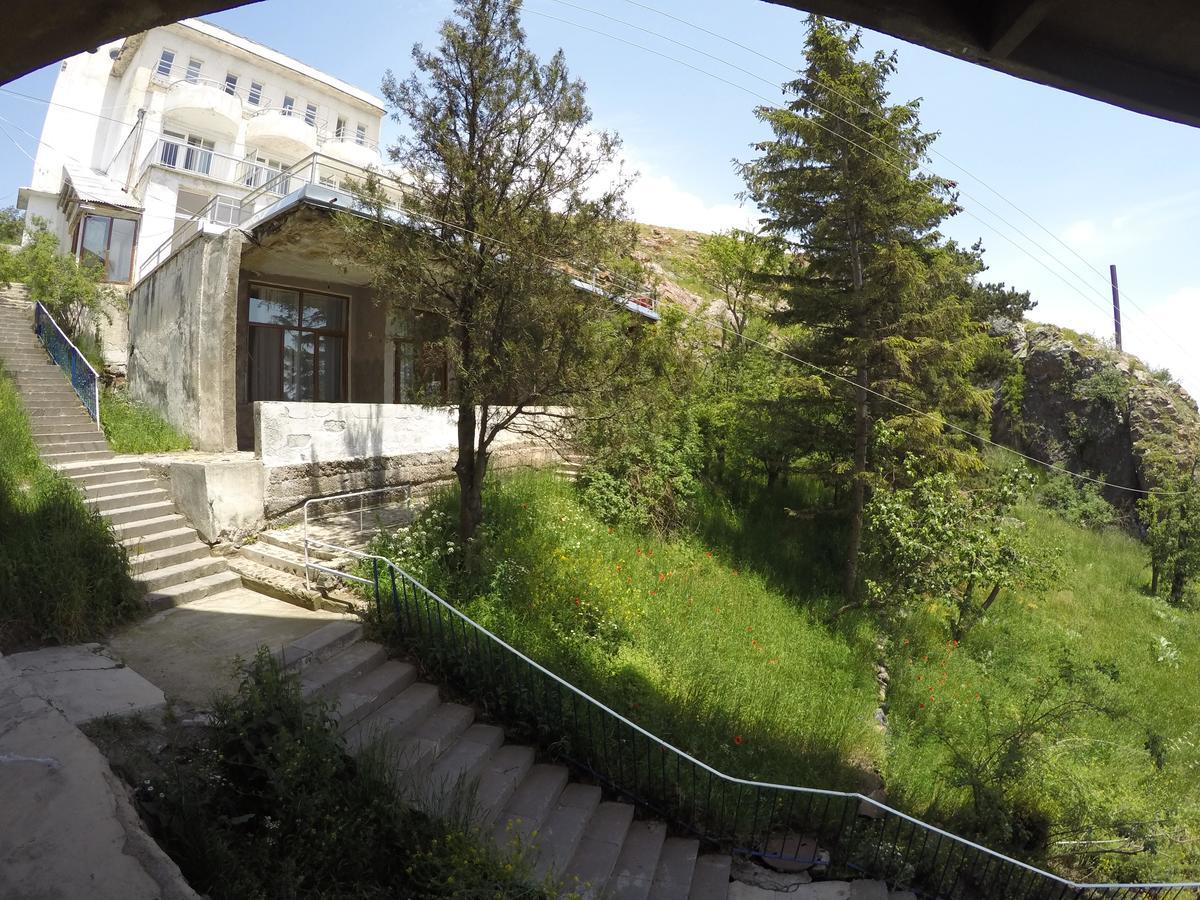 Sevan Writers House Buitenkant foto